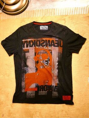 Denim&Co Black Short-Sleeve Tee with Orange Graphic